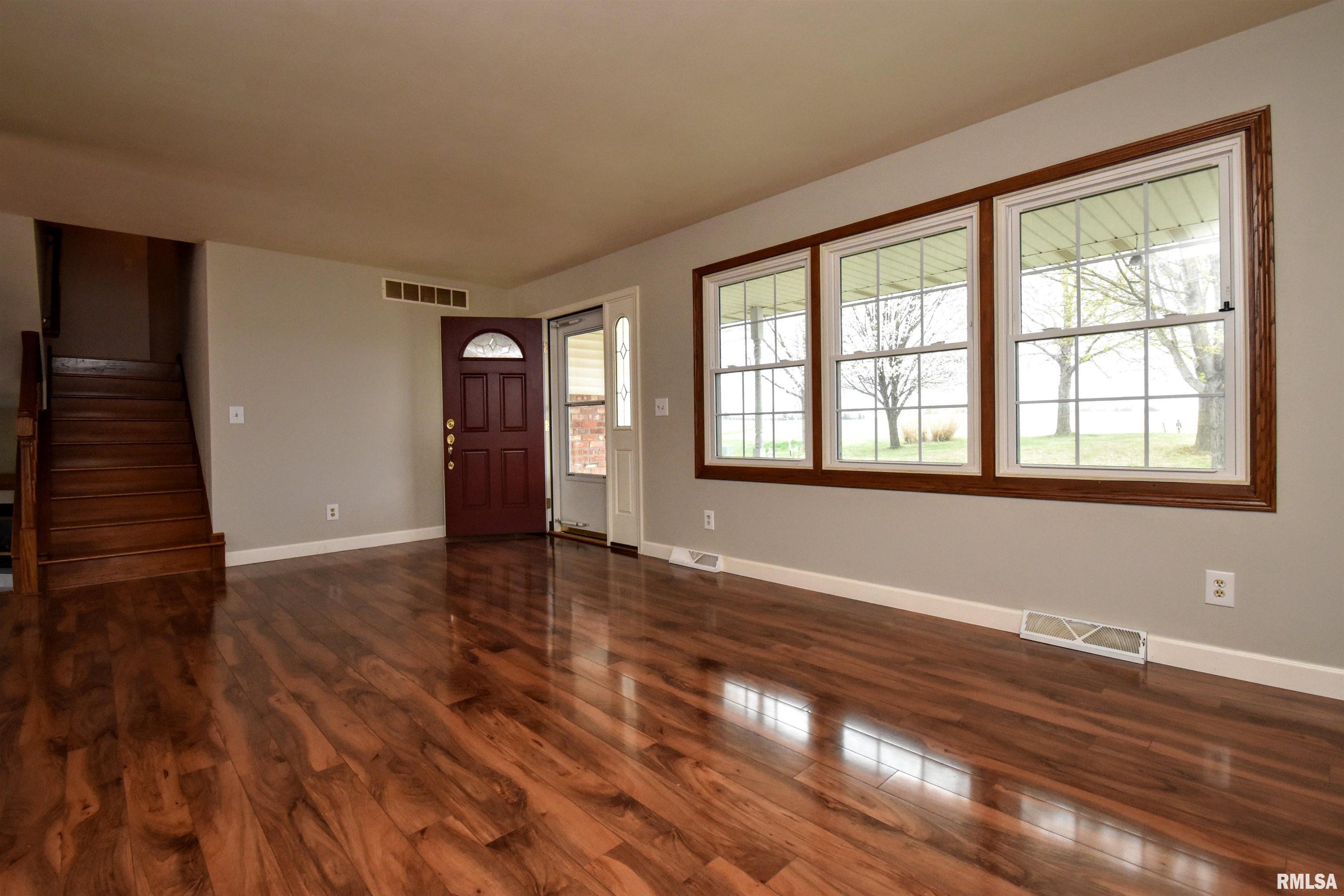 8216 North Ford Road Edwards, IL 61528 - Photo 12 of 57 Gallery Image 12