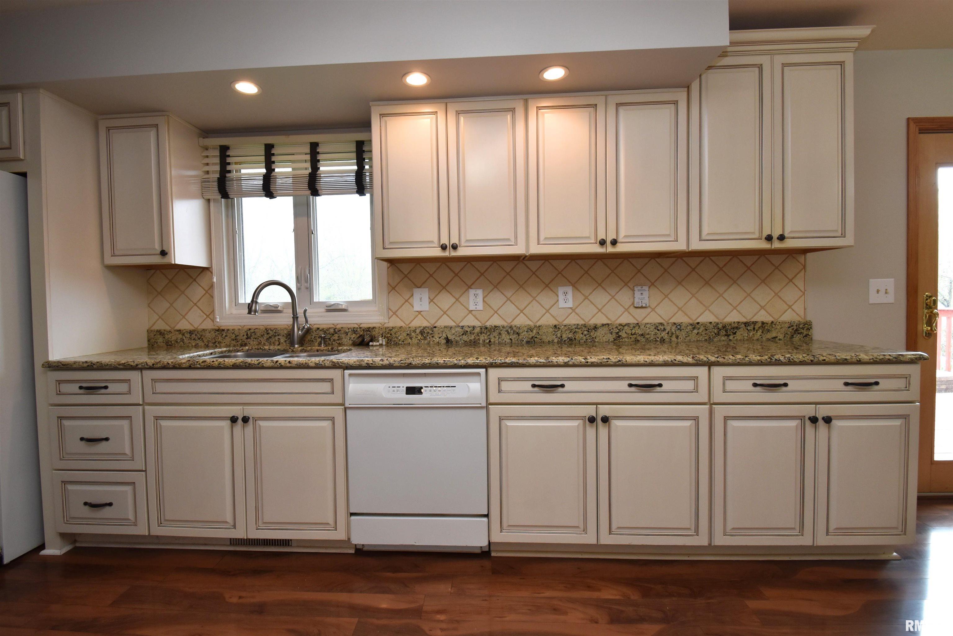 8216 North Ford Road Edwards, IL 61528 - Photo 20 of 57 Gallery Image 20
