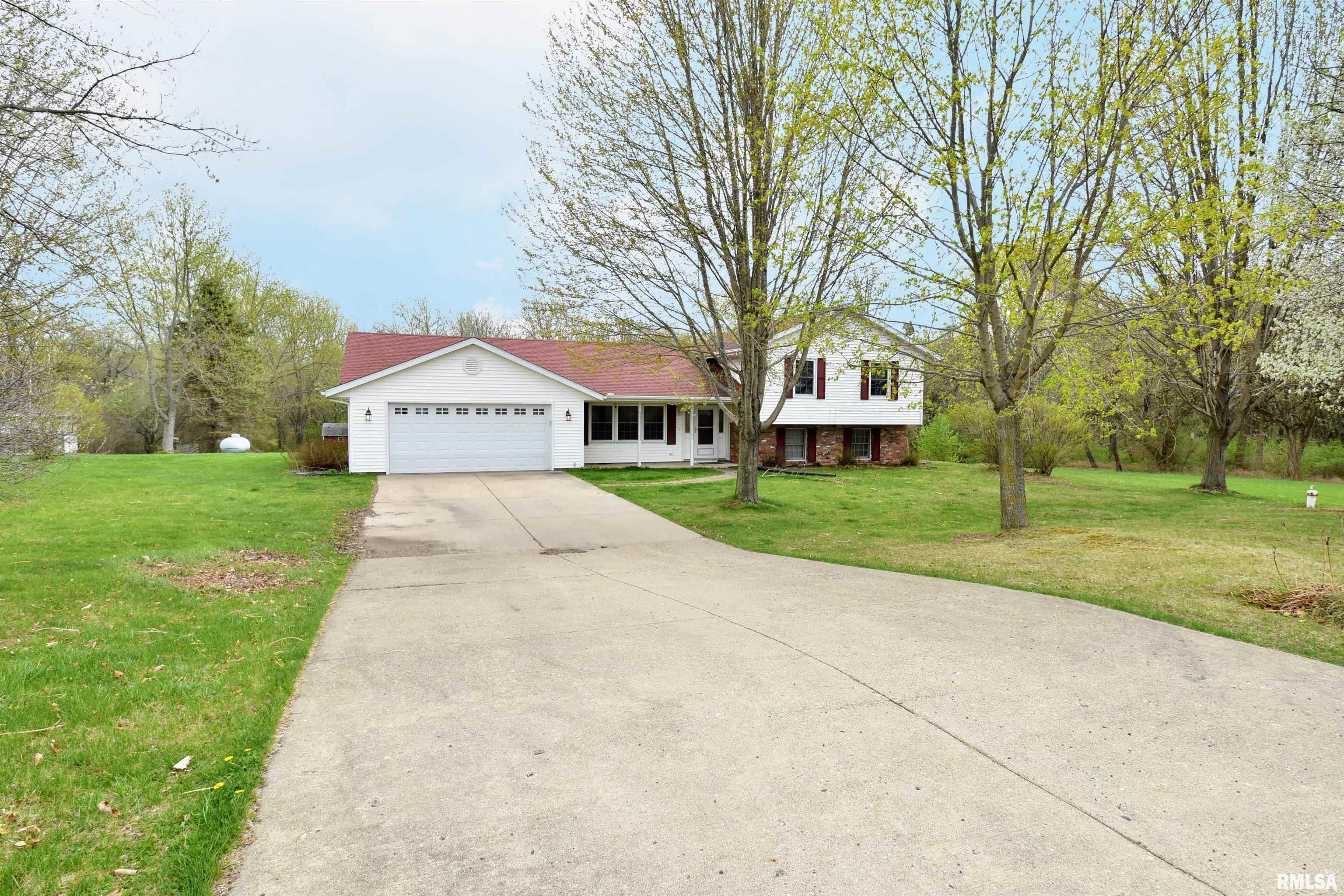8216 North Ford Road Edwards, IL 61528 - Photo 2 of 57 Gallery Image 2
