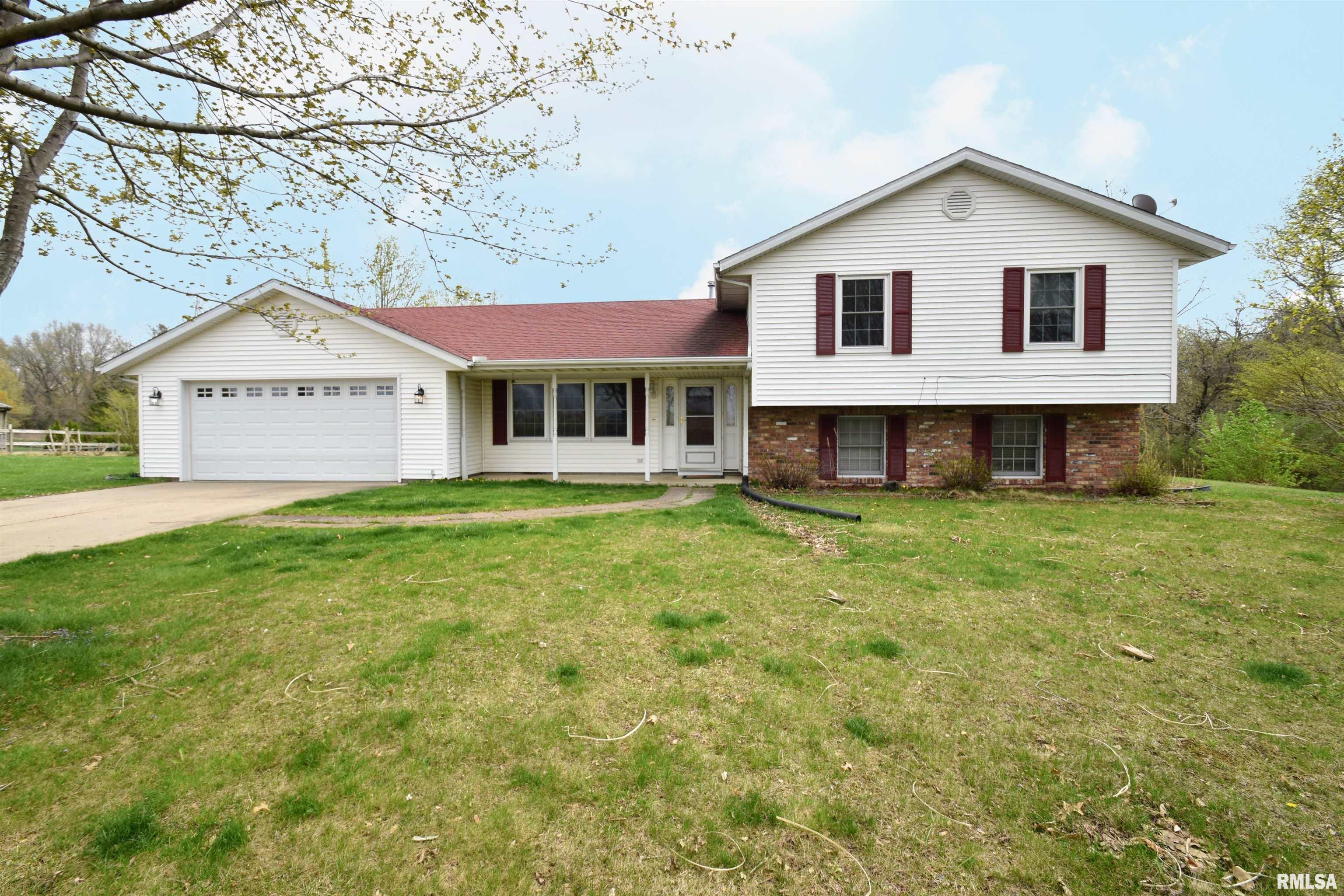 8216 North Ford Road Edwards, IL 61528 - Photo 4 of 57 Gallery Image 4