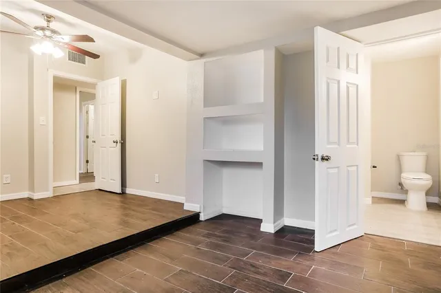 $1,945 | 3919 Longhorn Drive, Sarasota, FL 34233