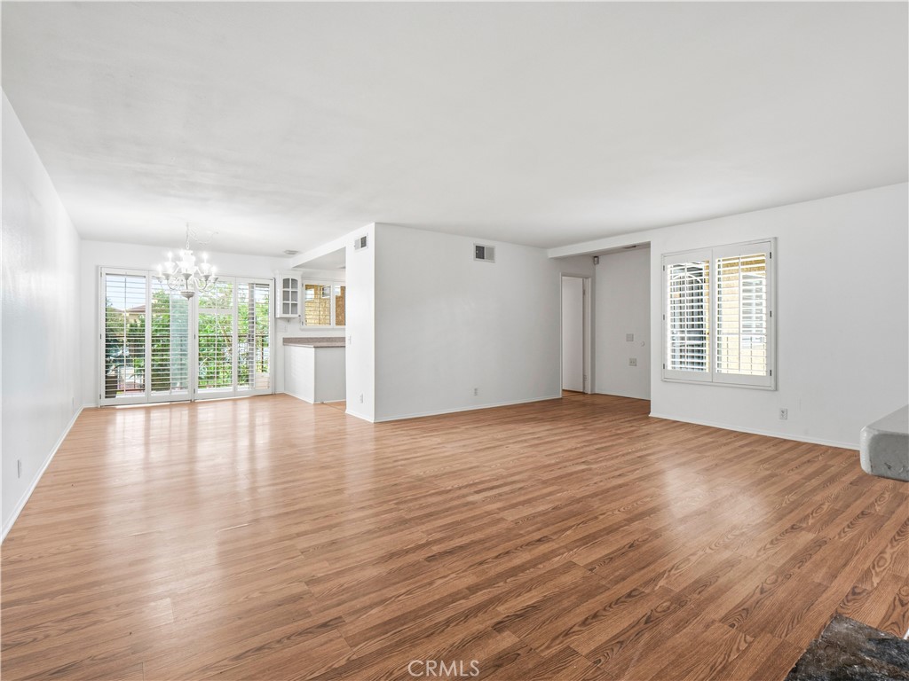 42841 15th Street West, Unit 8 Lancaster, CA 93534 - Photo 5 of 24