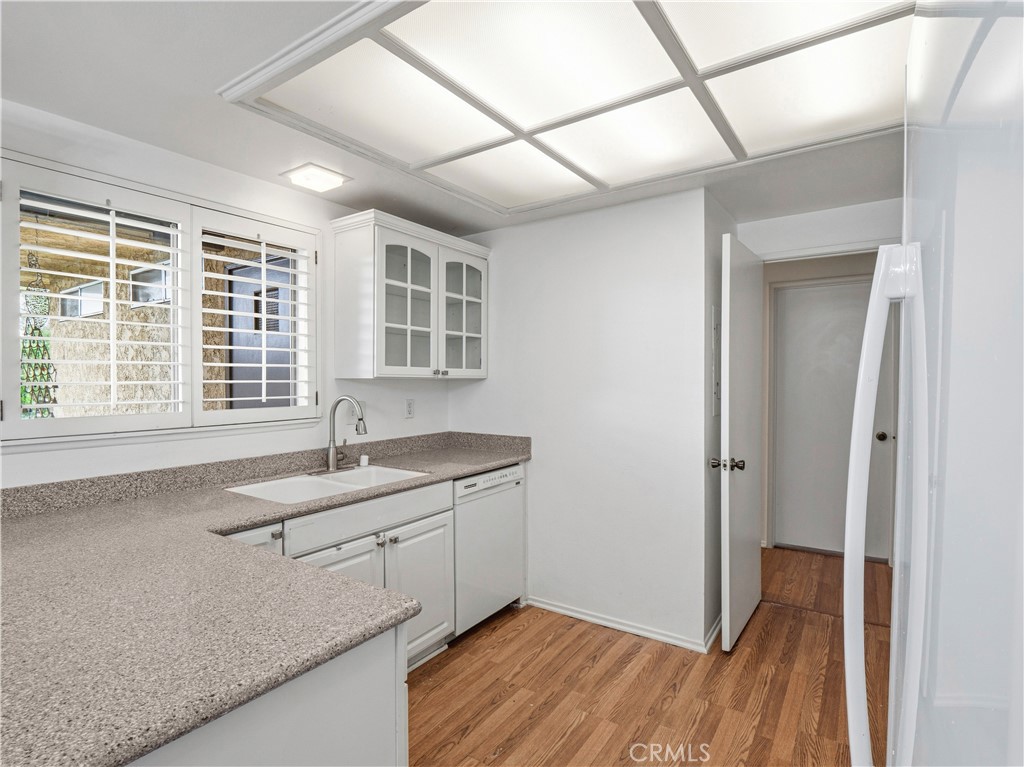 42841 15th Street West, Unit 8 Lancaster, CA 93534 - Photo 8 of 24