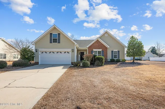 $390,000 | 102 Blackheath Drive, New Bern, NC 28560