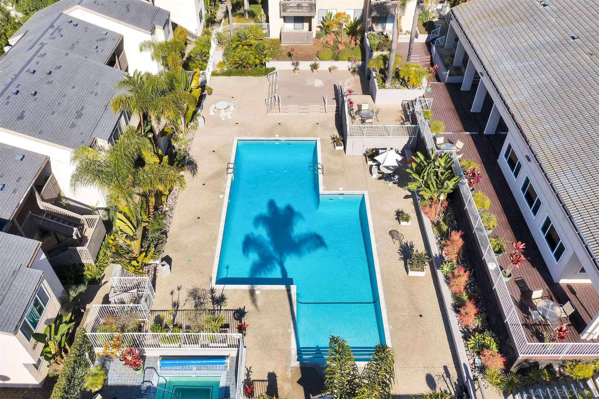 8524 Via Mallorca, Unit E La Jolla, CA 92037 - Photo 14 of 14 an aerial view of houses with outdoor space