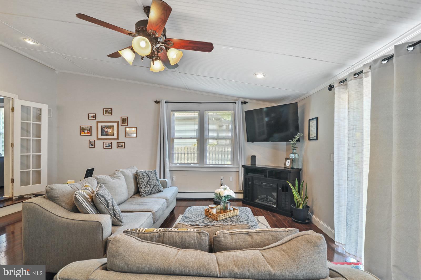 57 Elm Terrace Dover, DE 19901 - Photo 10 of 27