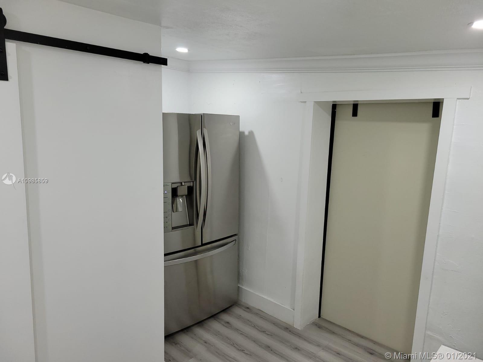 22020 Southwest 114th Avenue Goulds, FL 33170 - Photo 12 of 26