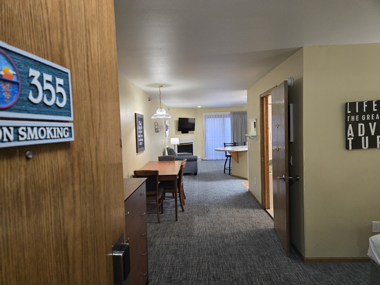 111 Center Street, Unit 355 Lake Geneva, WI 53147 - Photo 6 of 47 Highly desirable 3rd Floor