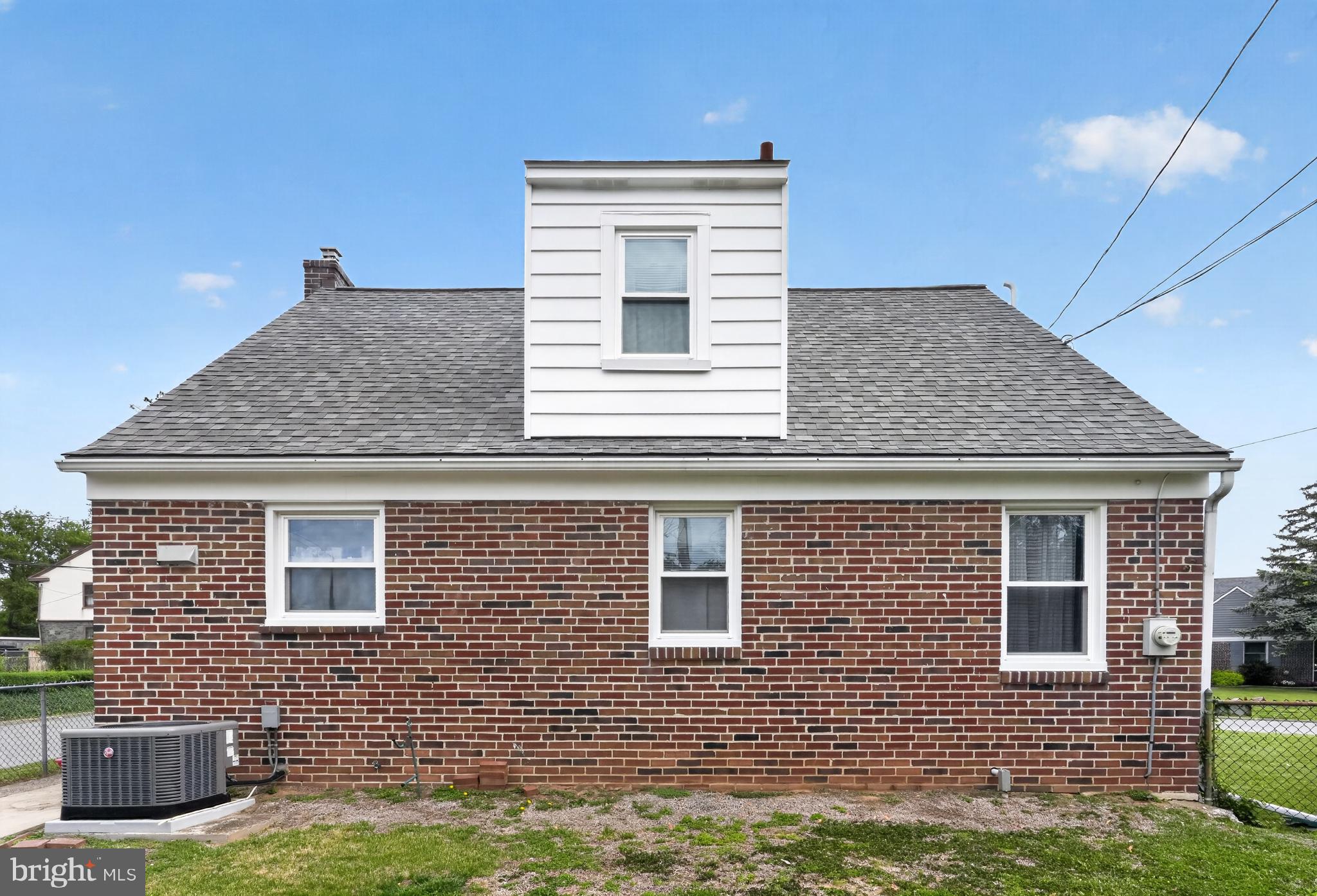 518 Bonsall Road Ridley Park, PA 19078 - Photo 27 of 31 a house that has a window in front of a house