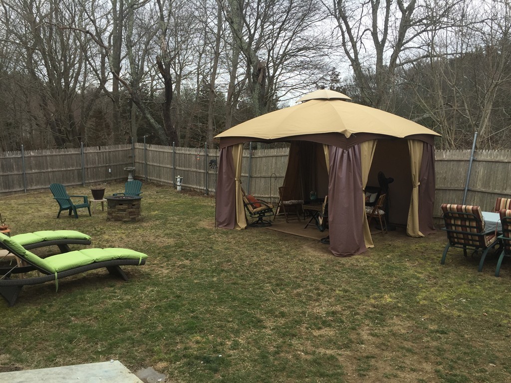 22 Shaker Road Dartmouth, MA 02747 - Photo 3 of 21 Gallery Image 3