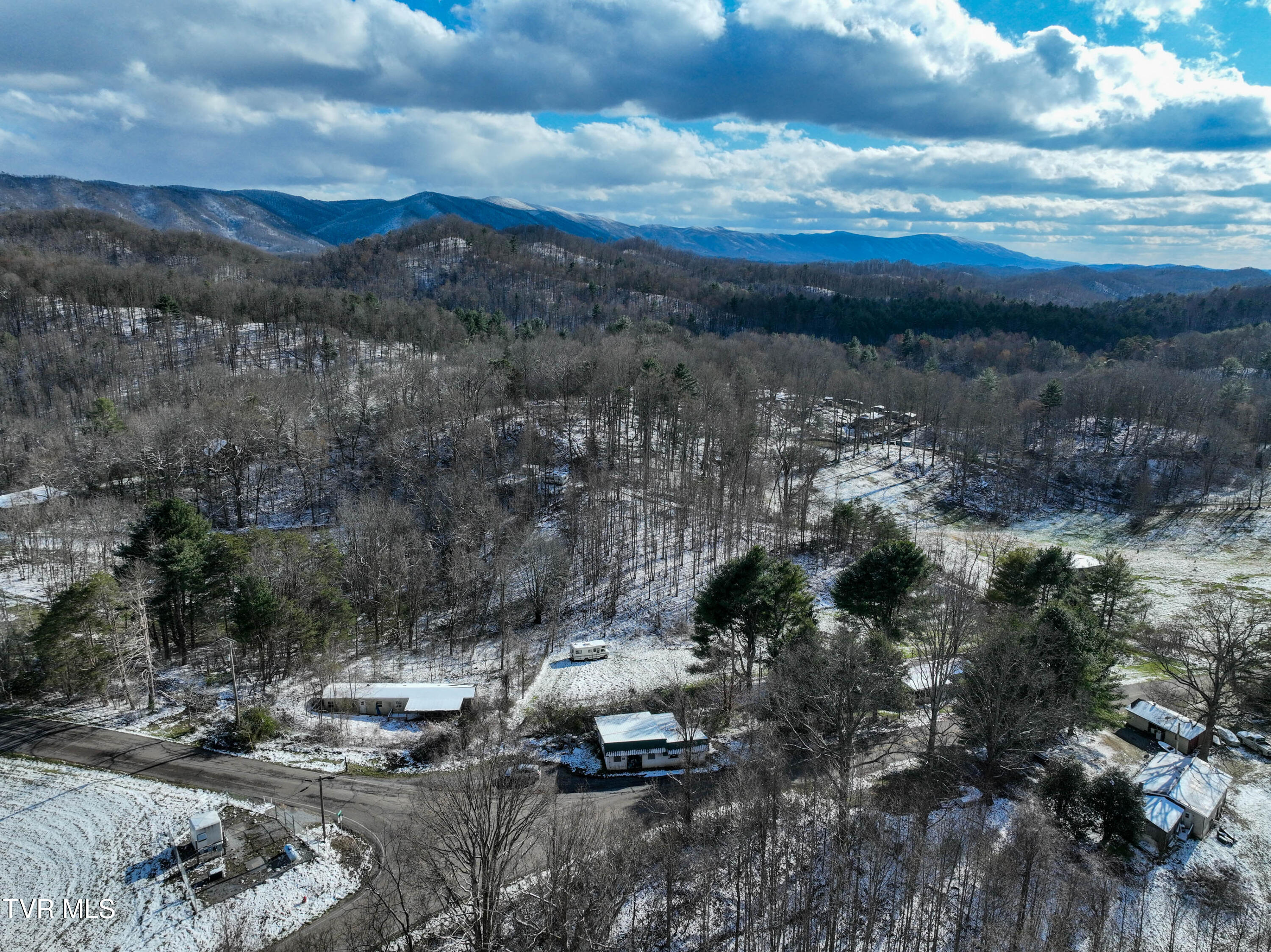 2832 Denton Valley Road, Unit 2 Bristol, TN 37620 - Photo 4 of 32 2832 Denton Valley Rd Drone OWEN-12