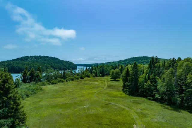 $1,300,000 | 246 Marsh Stream Lane, Machiasport, ME 04655