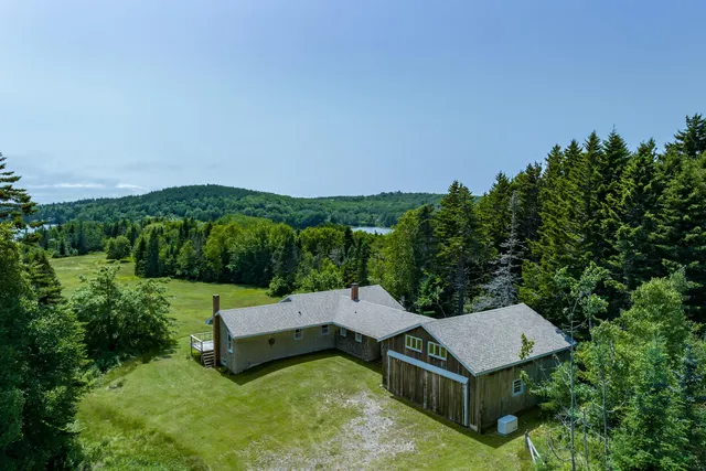 $1,300,000 | 246 Marsh Stream Lane, Machiasport, ME 04655