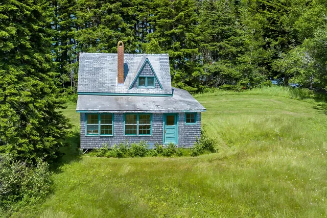 $1,300,000 | 246 Marsh Stream Lane, Machiasport, ME 04655