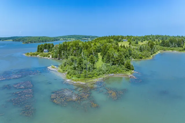 $1,300,000 | 246 Marsh Stream Lane, Machiasport, ME 04655