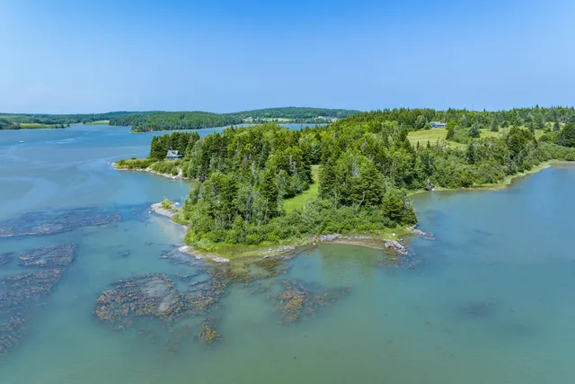 $1,300,000 | 246 Marsh Stream Lane, Machiasport, ME 04655