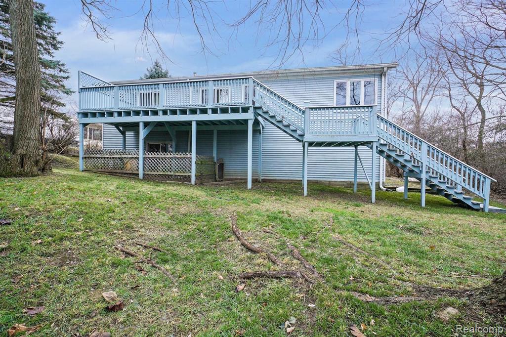 2235 Hiller Road West Bloomfield, MI 48324 - Photo 12 of 38