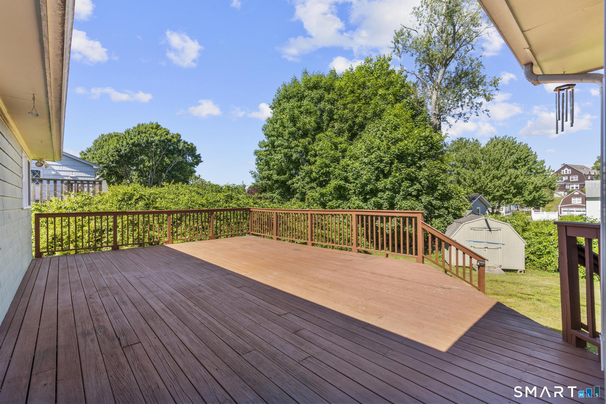 48 Prospect Avenue East Lyme, CT 06357 - Photo 25 of 38