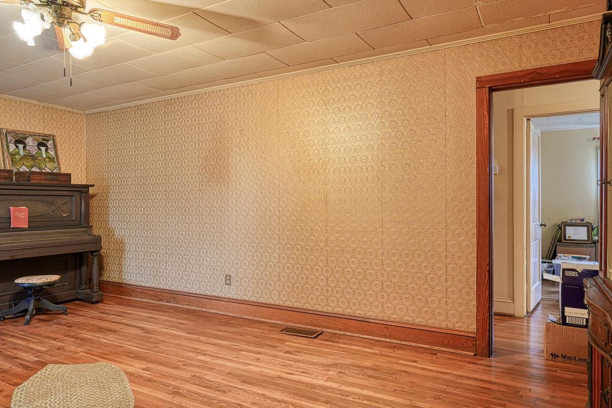 941 White Plains Road Gaffney, SC 29340 - Photo 3 of 28