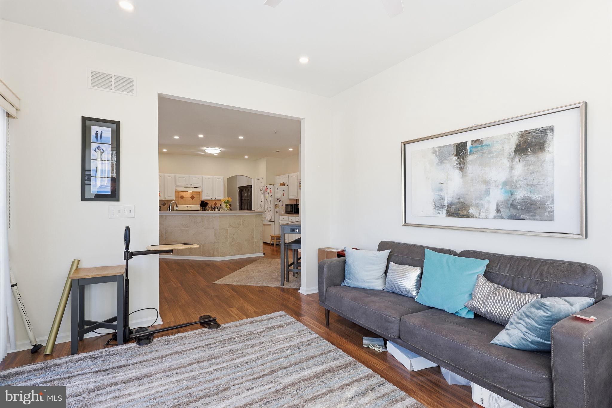 1136 Maxwell Manor Warminster, PA 18974 - Photo 27 of 41 Sunroom