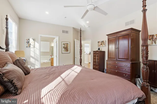 $699,000 | 1136 Maxwell Manor, Warminster, PA 18974