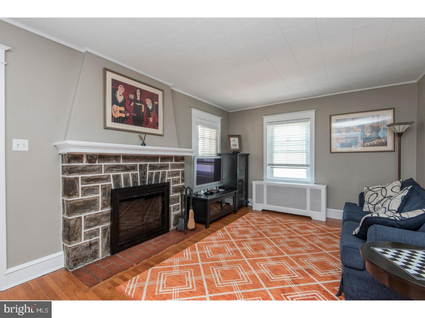 131 Shelbourne Road Havertown, PA 19083 - Photo 4 of 21 Living Room