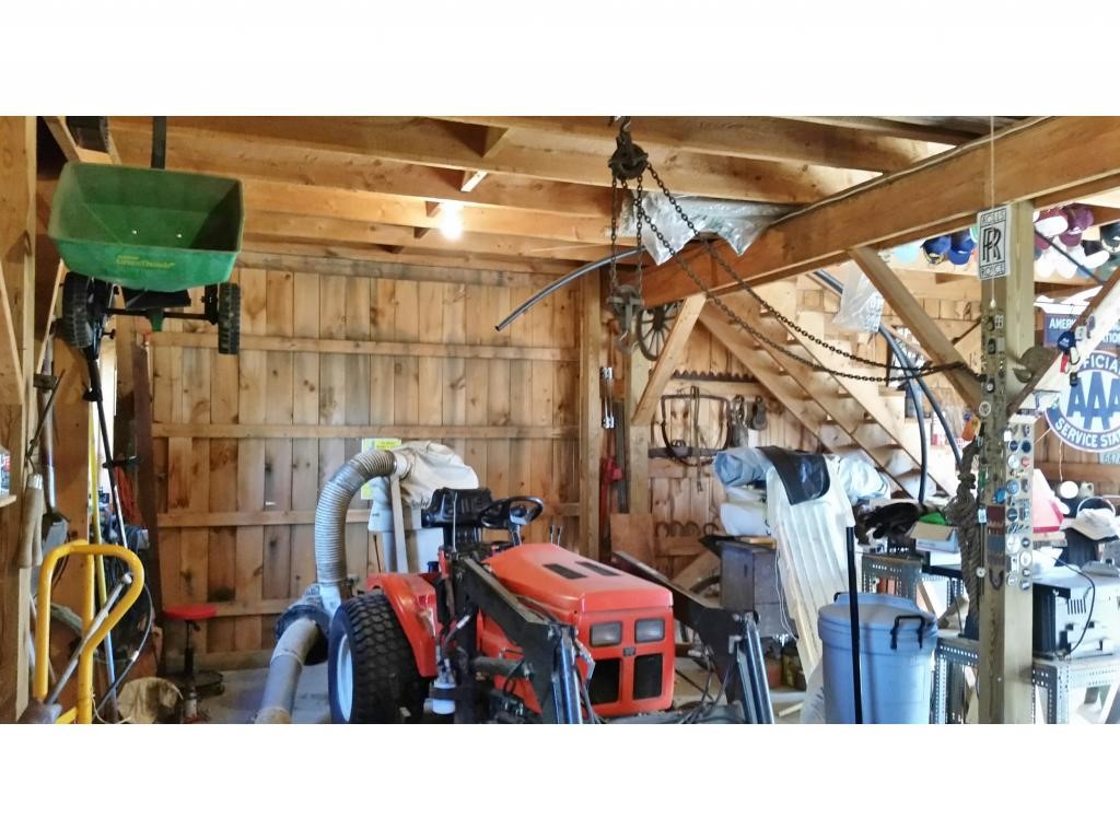 18 Range Road Pittsfield, NH 03263 - Photo 11 of 27