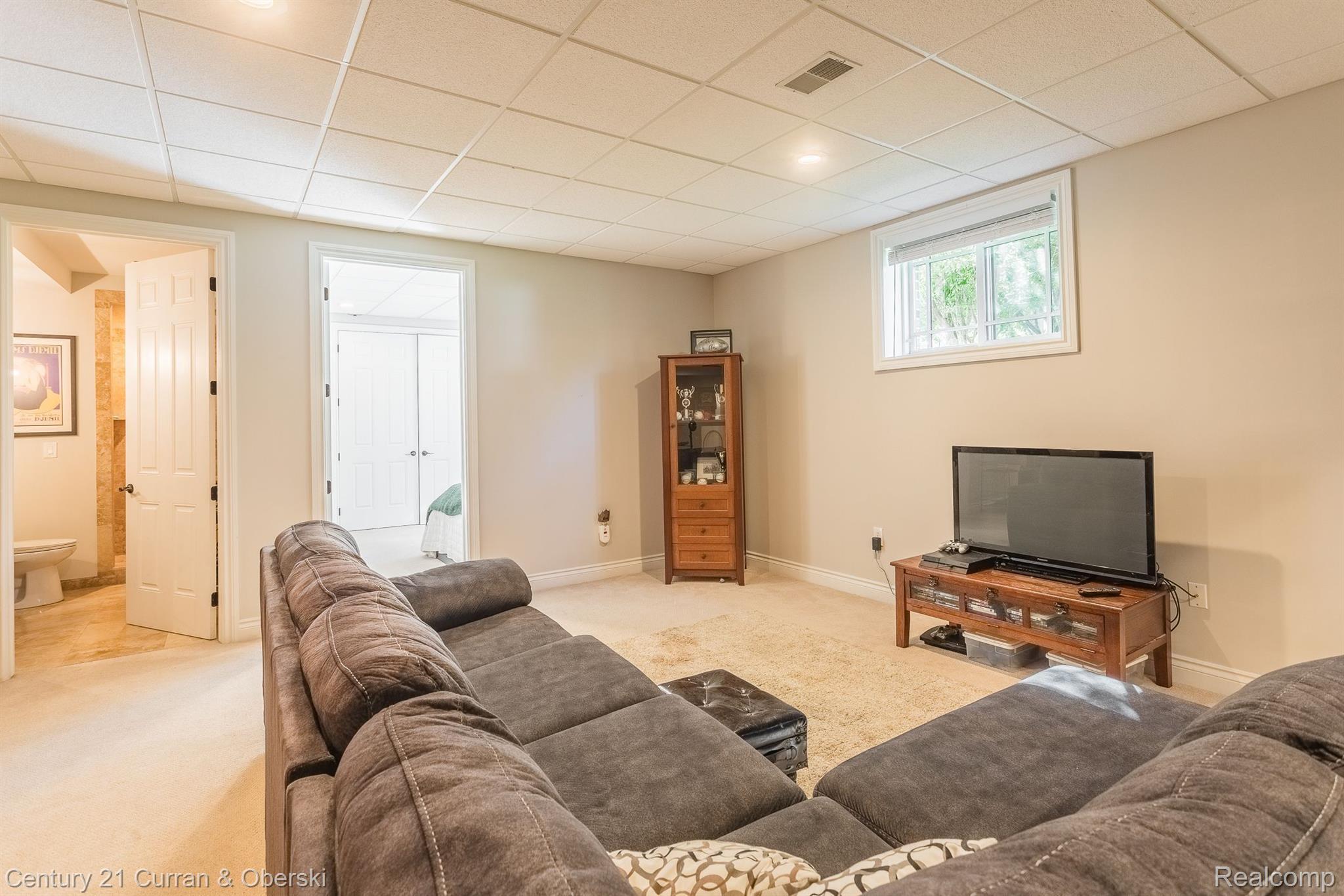 11449 North Ridge Road Plymouth, MI 48170 - Photo 45 of 59