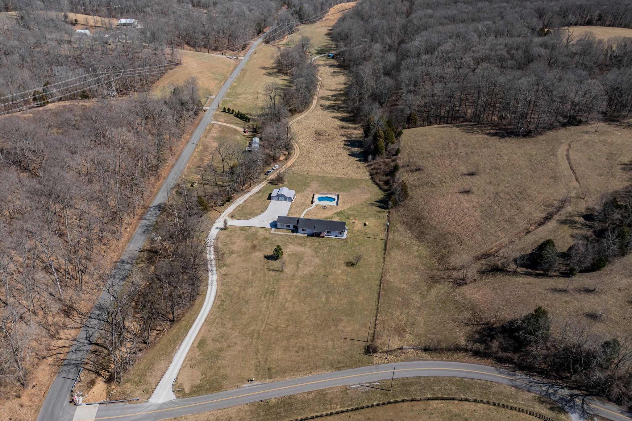 501 Bruce Road Dickson, TN 37055 - Photo 34 of 51