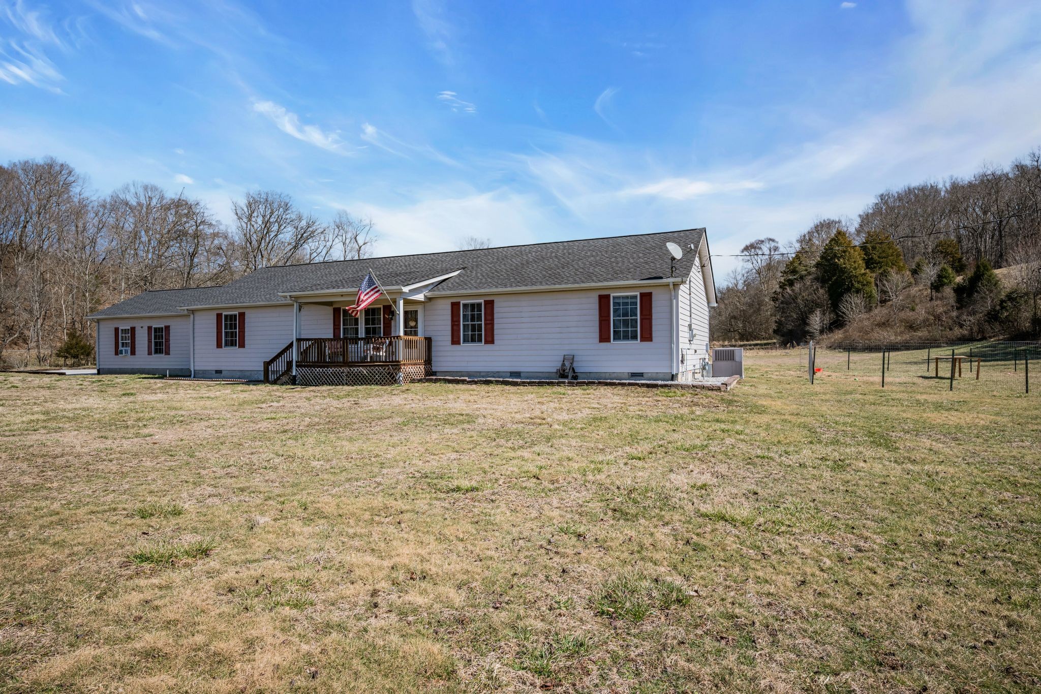 501 Bruce Road Dickson, TN 37055 - Photo 5 of 51