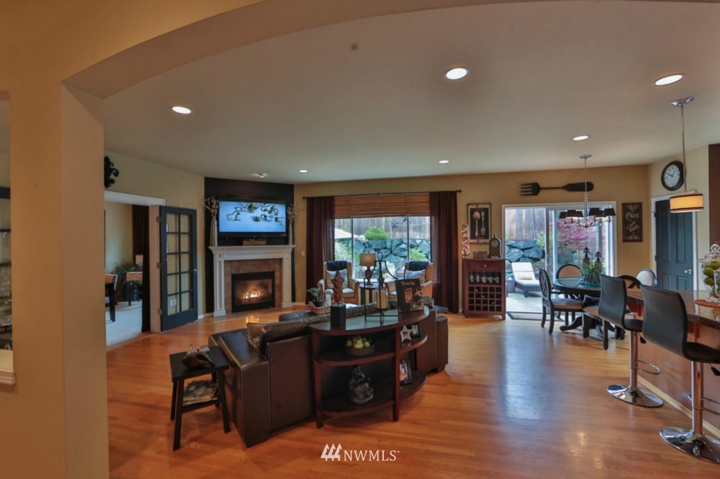 16229 40th Avenue Southeast Bothell, WA 98012 - Photo 6 of 20