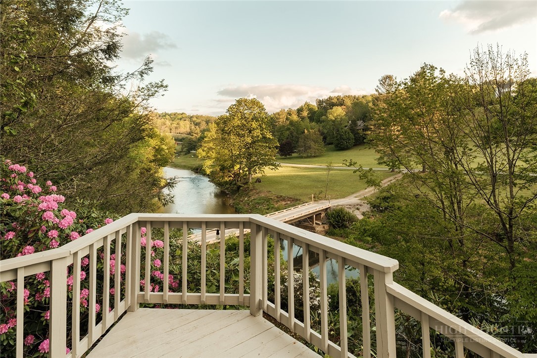 193 Riverview Road Boone, NC 28607 - Photo 3 of 46 Gallery Image 3