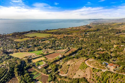 $3,725,000 | 3080 Foothill Road, Carpinteria, CA 93013