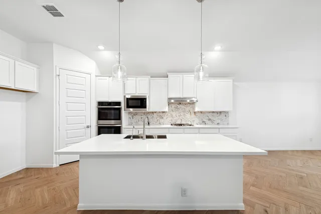 $464,197 | 6919 Nichols Landing, Needville, TX 77461