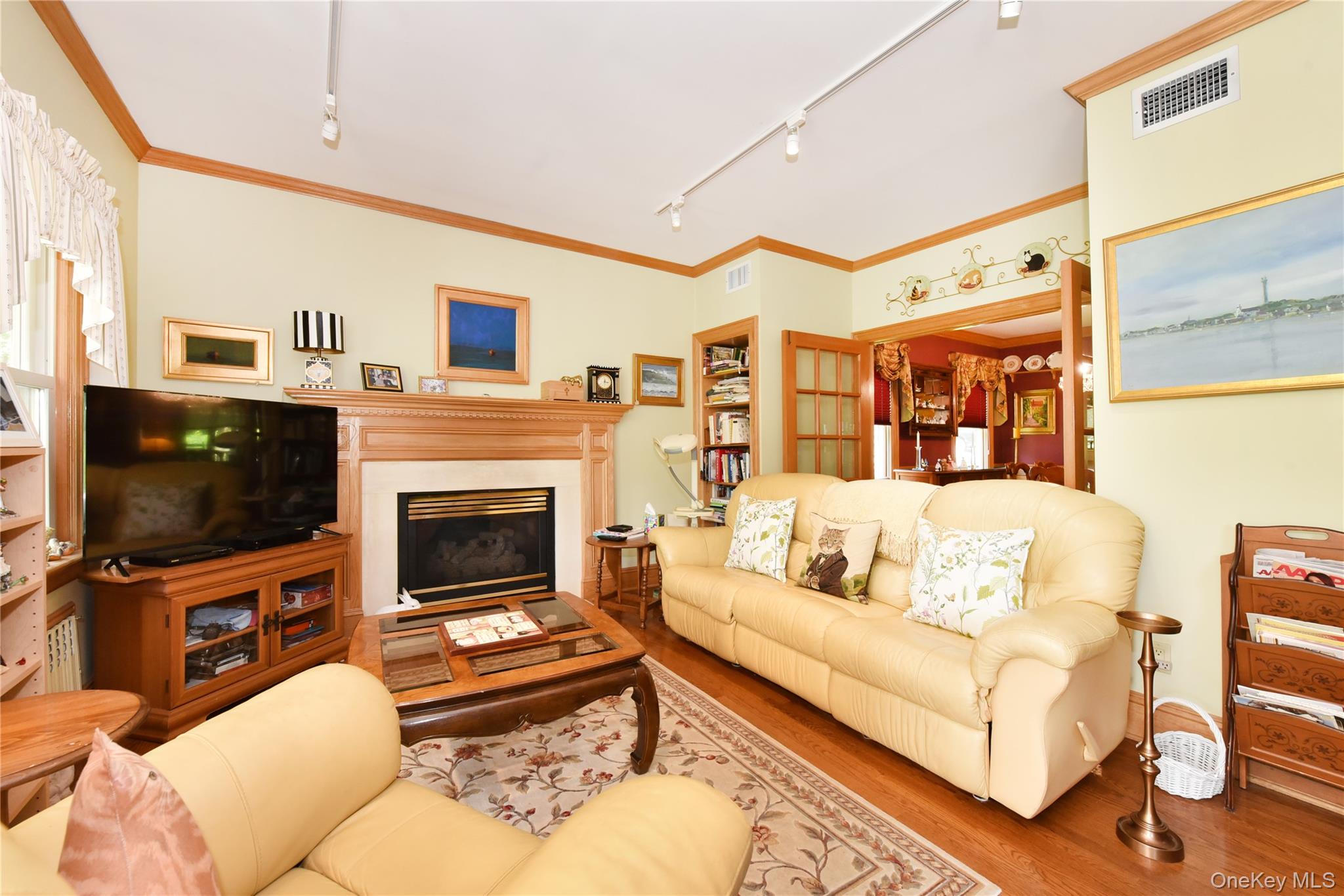 328 38th Road Queens, NY 11363 - Photo 20 of 35
