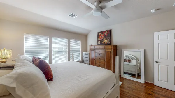 $2,250 | 1321 Paige Street, Houston, TX 77003