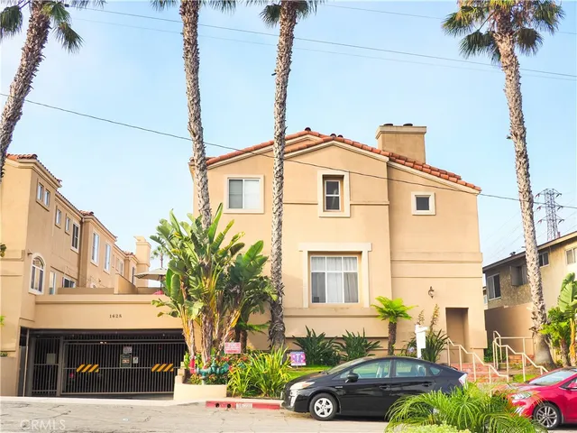 $967,000 | 1628 East Palm Avenue, Unit 5, El Segundo, CA 90245