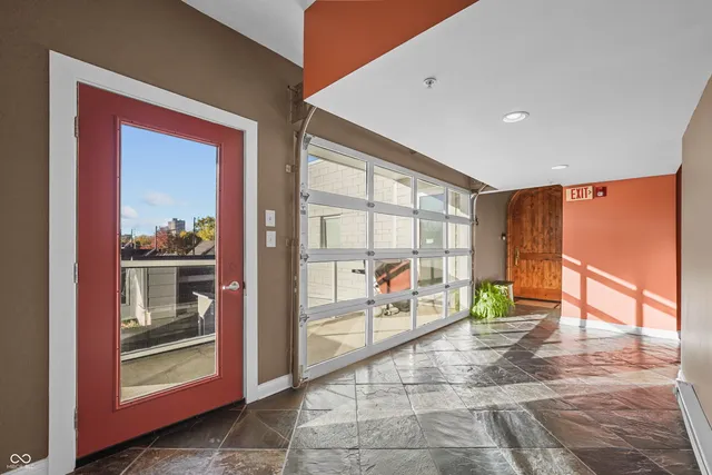 $249,900 | 932 North Broadway Street, Unit 4, Indianapolis, IN 46202