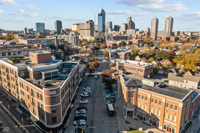 $249,900 | 932 North Broadway Street, Unit 4, Indianapolis, IN 46202