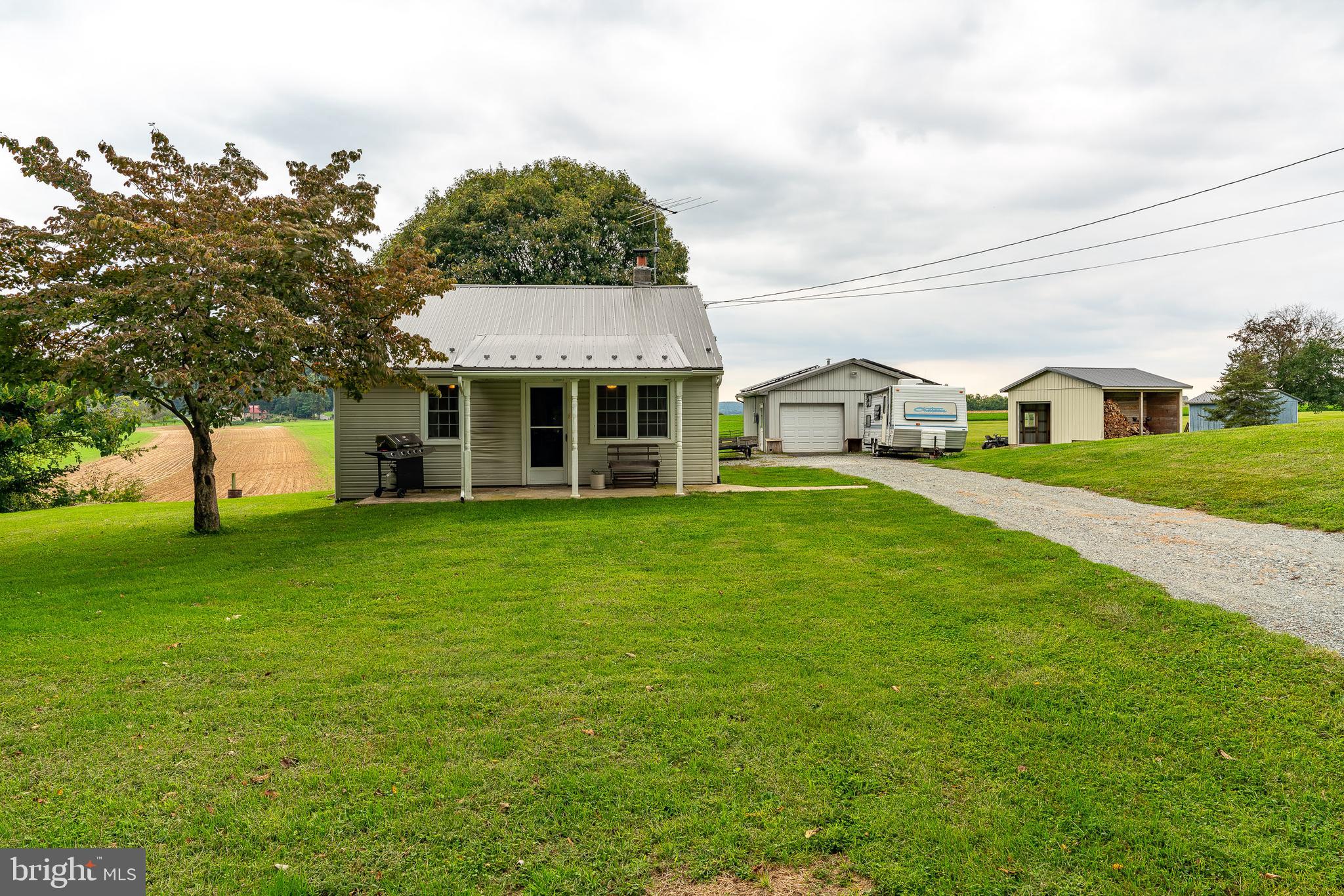 Welcome to 433 Ashville Road, Oxford, PA