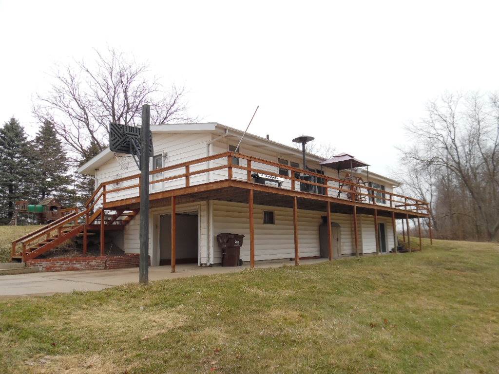 1810 Waverly Road Holt, MI 48842 - Photo 4 of 32
