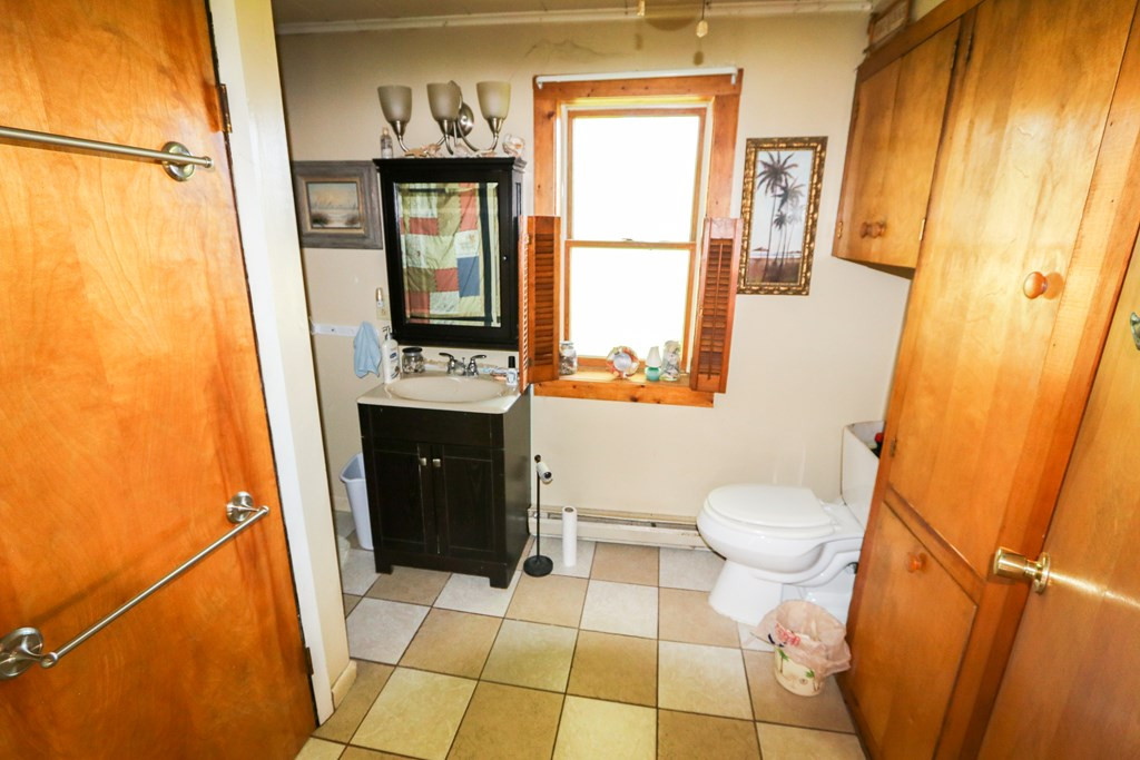 1682 Ridge Road Champlain, NY 12919 - Photo 6 of 16 Gallery Image 6