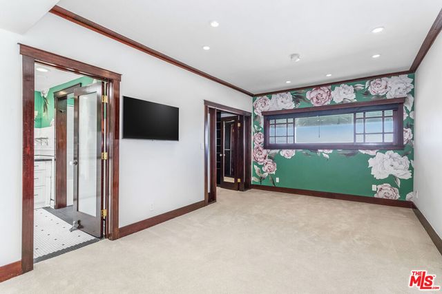 $5,900 | 8550 Holloway Drive, Unit 402, West Hollywood, CA 90069