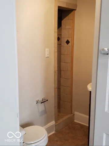 $899 | 125 East 17th Street, Unit 1, Indianapolis, IN 46202