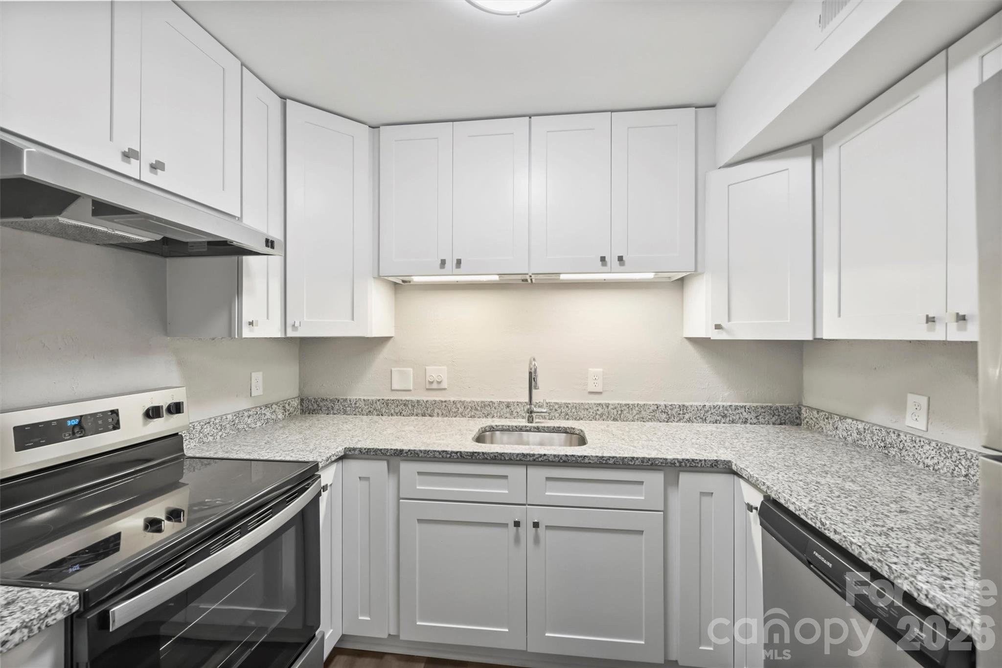 2638 Park Road, Unit A Charlotte, NC 28209 - Photo 10 of 26