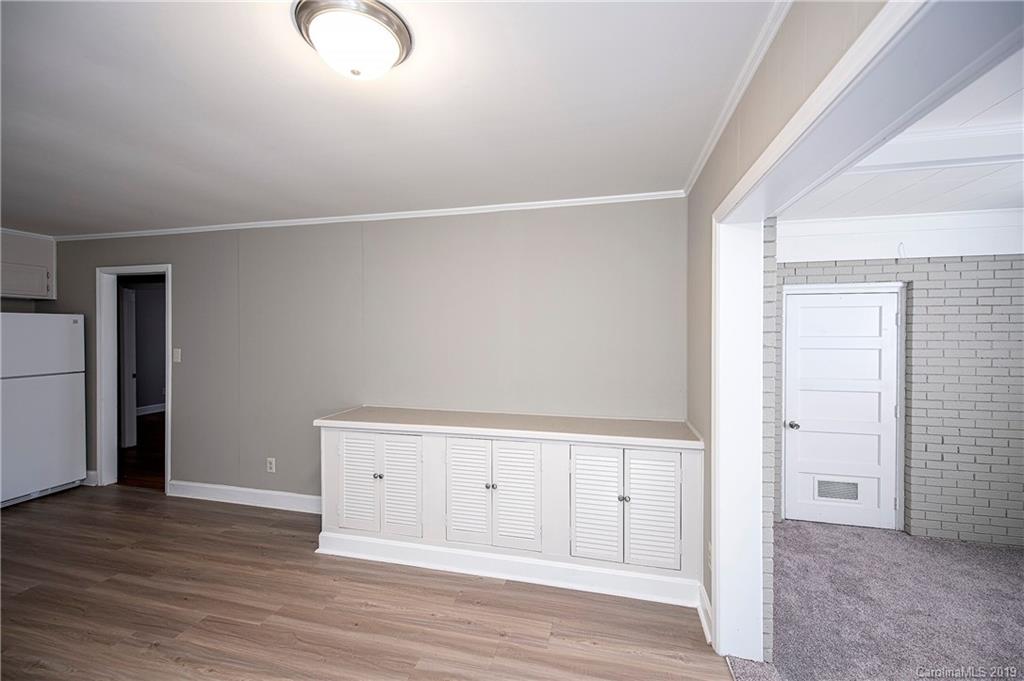 7132 Idlewild Road Charlotte, NC 28212 - Photo 10 of 21 Gallery Image 10