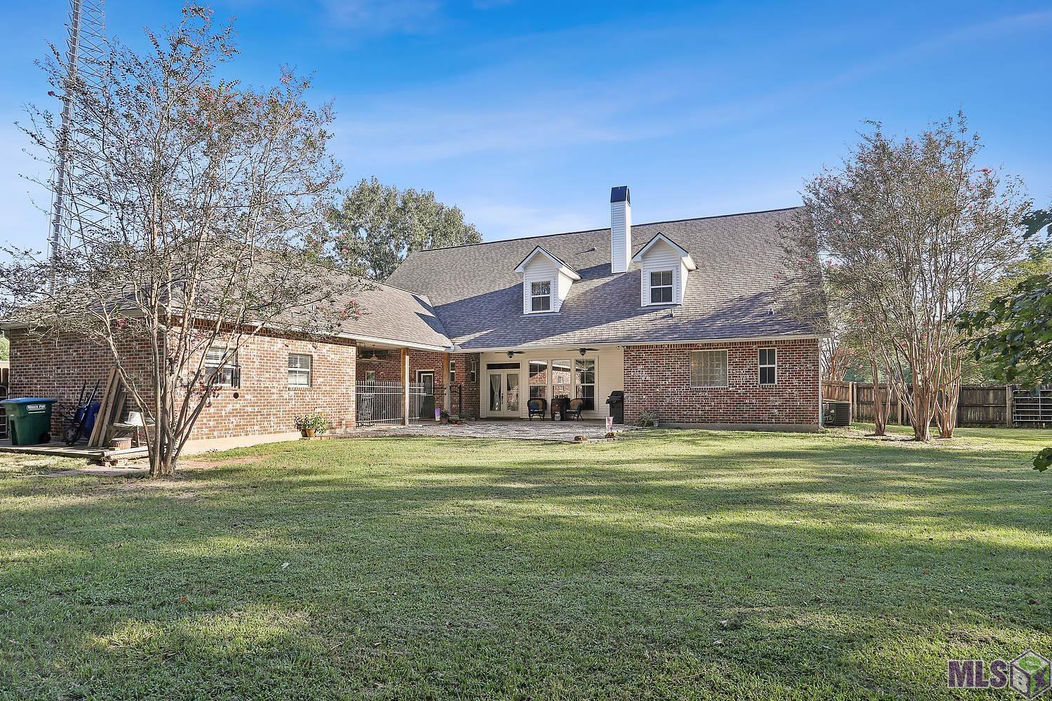 7681 Amite Church Road Denham Springs, LA 70706 - Photo 2 of 17