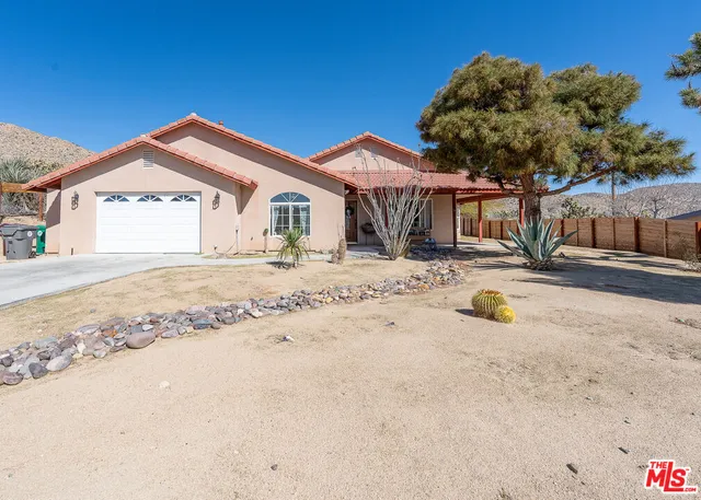 $370,000 | 54638 Benecia Trail, Yucca Valley, CA 92284
