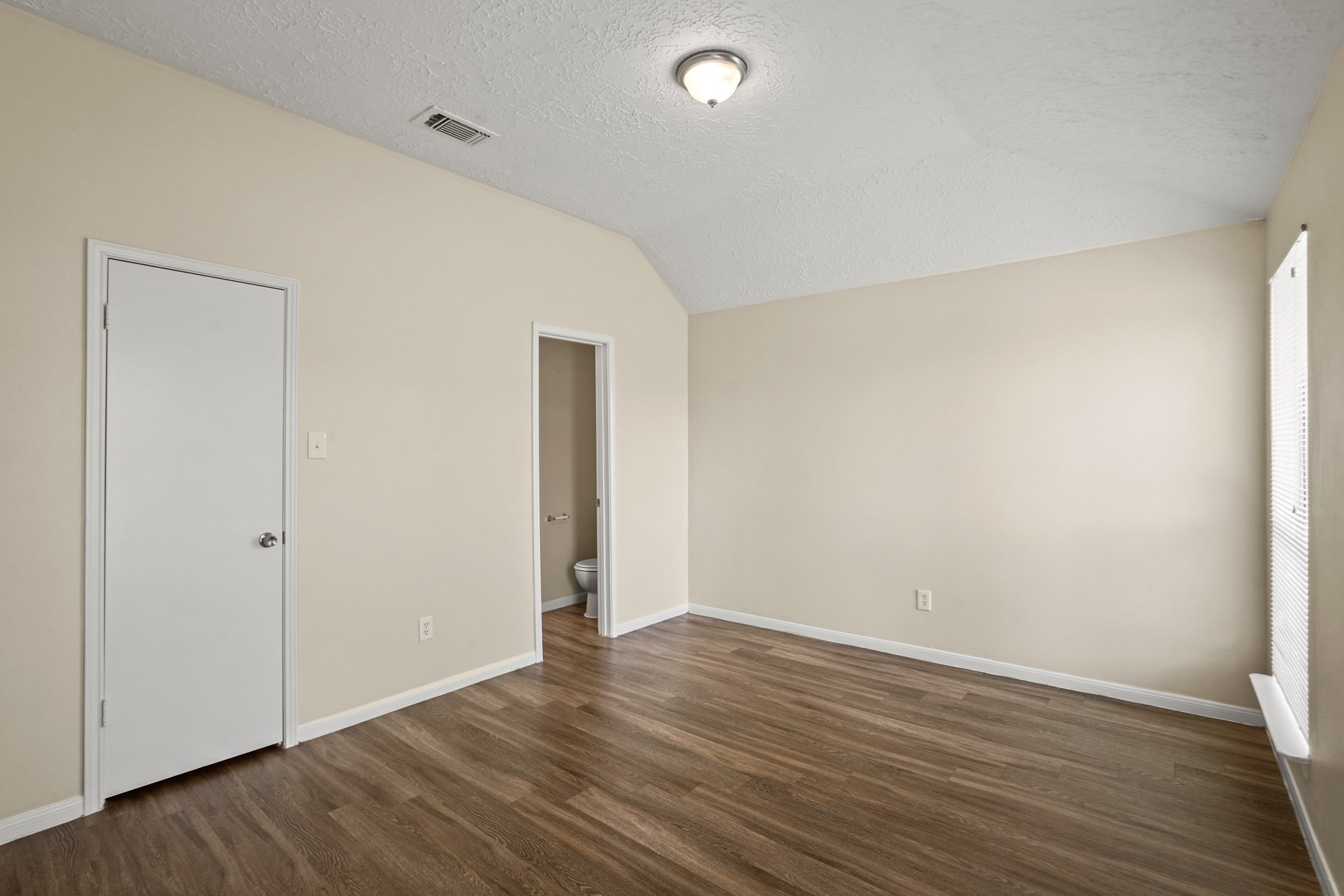 16885 Blue Jay Street Conroe, TX 77385 - Photo 7 of 10