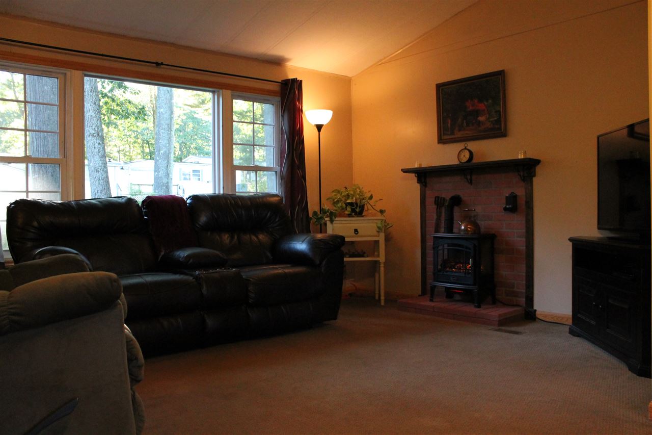 1 South Blueberry Lane Rochester, NH 03867 - Photo 5 of 17